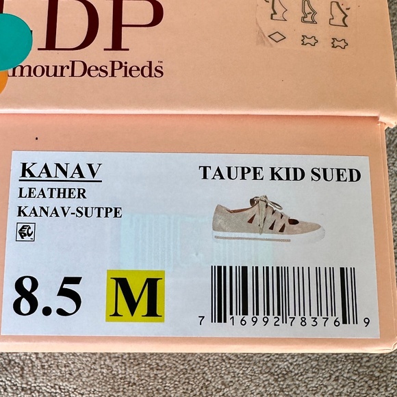 🐕L’Amour Des Pieds Kanav Taupe Suede Cutout Sneakers - Size 8.5 - NWT🐕 - Picture 8 of 8